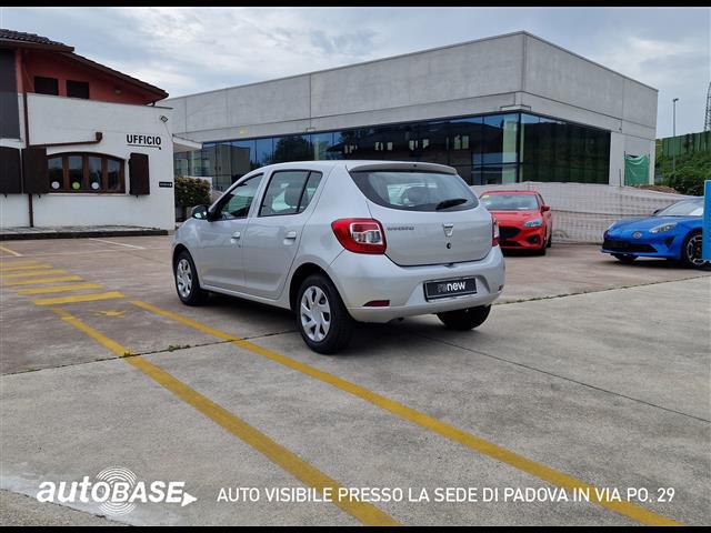 DACIA Sandero 01090799_VO38013498