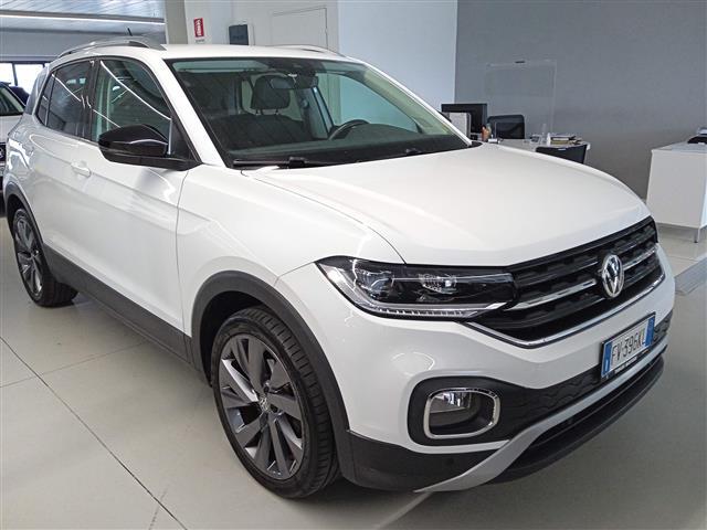 VOLKSWAGEN T Cross 00014611_VO38043670