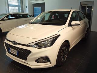 HYUNDAI i20 00014447_VO38043670