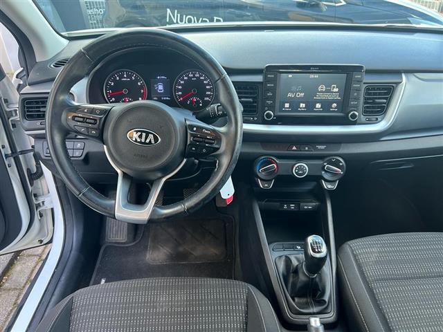 KIA MOTORS Stonic 05863001_VO38013080