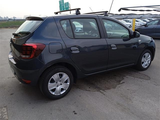 DACIA Sandero 01150386_VO38013322