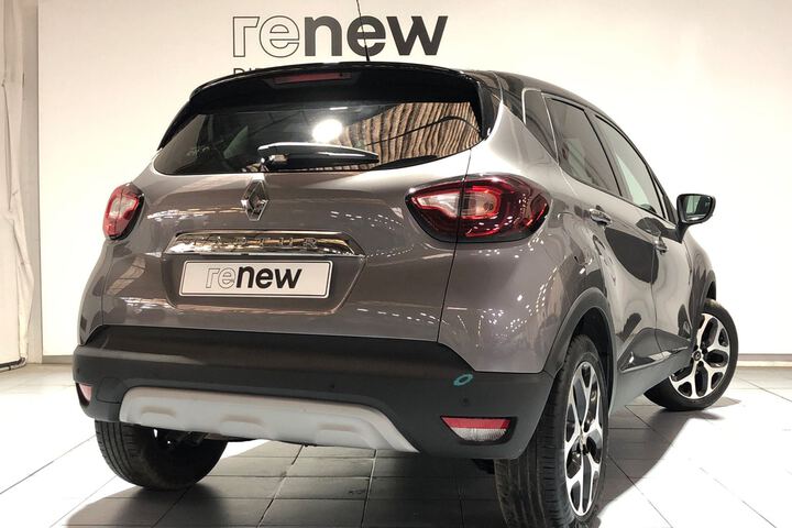 Outside Captur  Gris