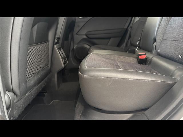 RENAULT Captur 04998202_VO38013058