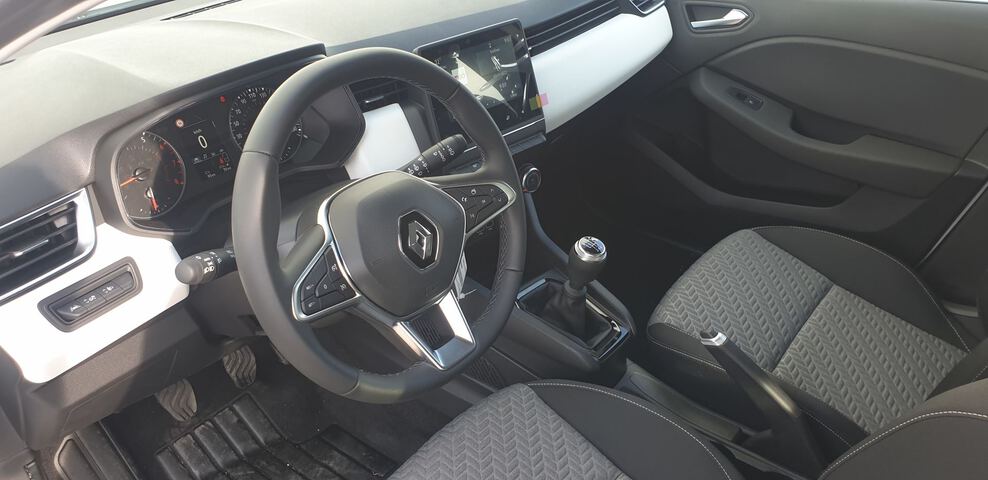 Inside Clio  Blanco