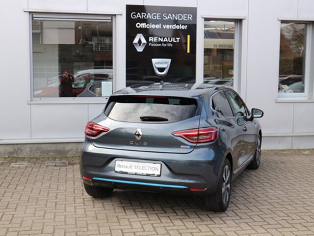 Exterieur Clio E-Tech  grijs