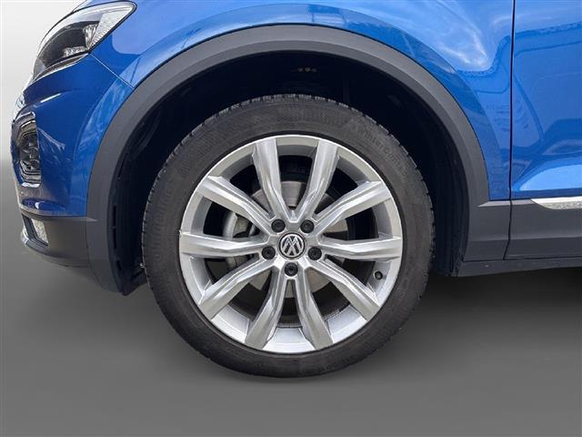 VOLKSWAGEN T Roc 2017 01514918_VO38053436