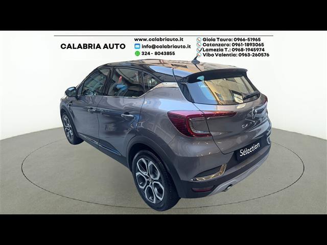 RENAULT Captur 00007160_VO38033579