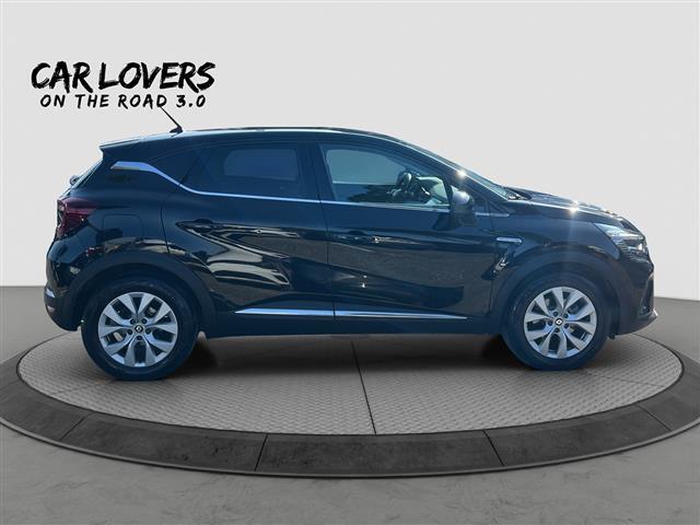 RENAULT Captur 05257923_VO38013034