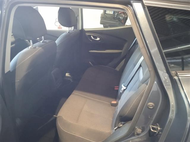 RENAULT Kadjar 04825406_VO38013042