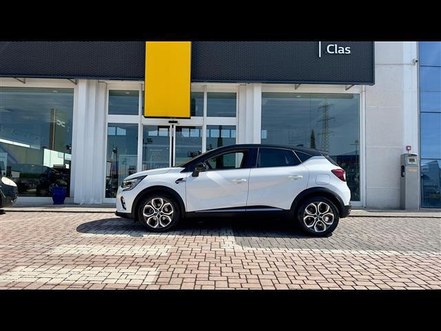 RENAULT Captur 05914629_VO38013080