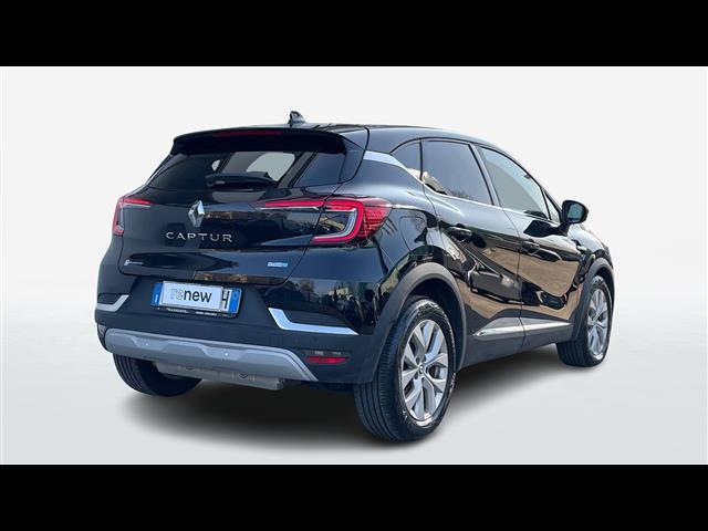 RENAULT Captur 00429252_VO38023217