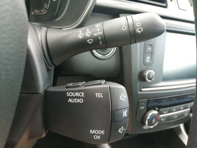 Inside Kadjar  Gris Platino