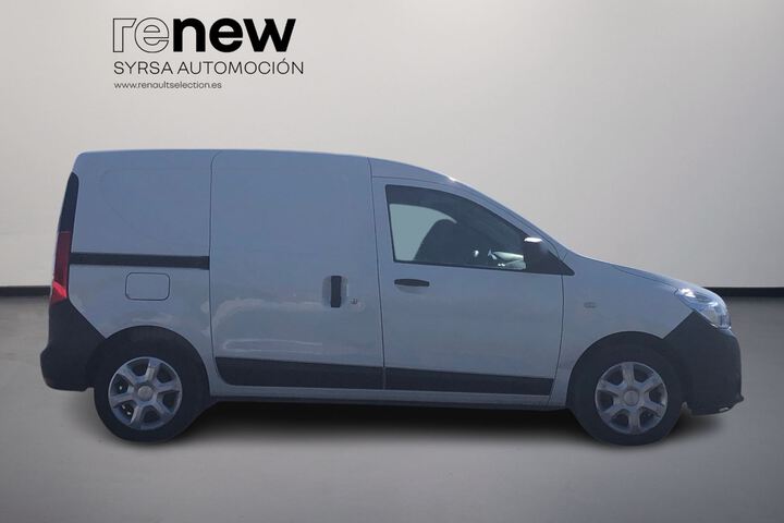 Outside Dokker Van Diesel  Blanco