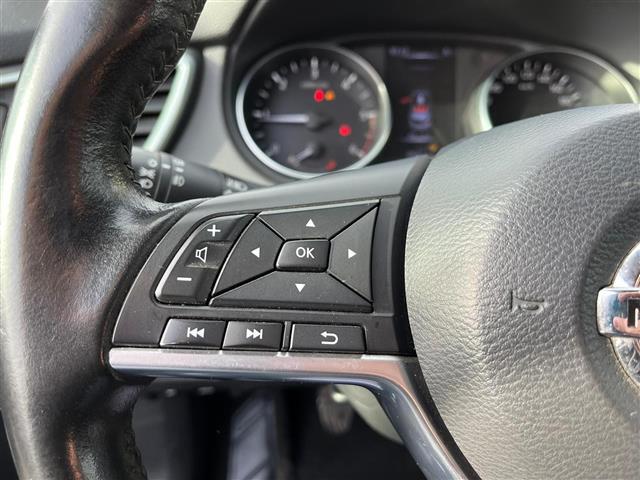 NISSAN Qashqai 02640859_VO38043366