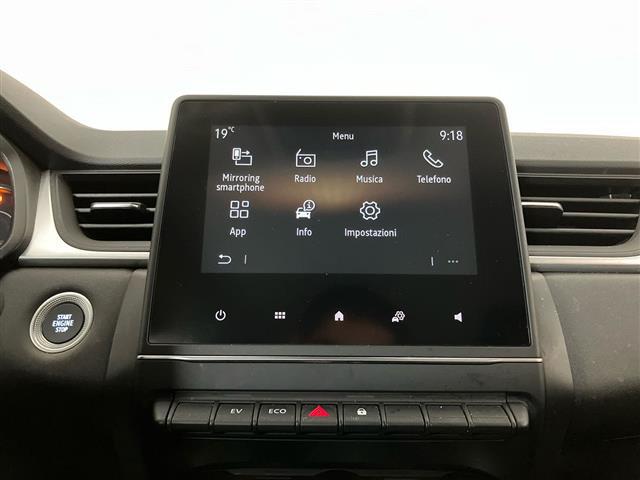RENAULT Captur 00984952_VO38023207
