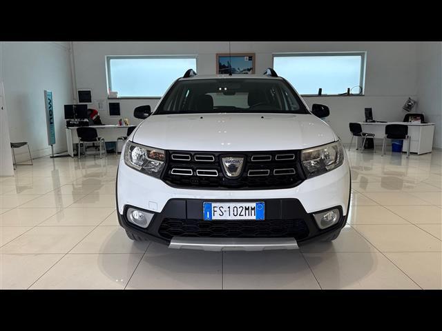 DACIA Sandero  Stepway 04998234_VO38013058