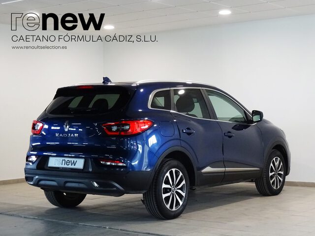 Outside Kadjar  Azul Cosmos