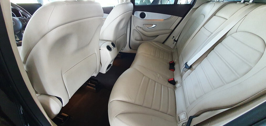 Inside Clase GLC X253 Diesel  Negro Obsidiana
