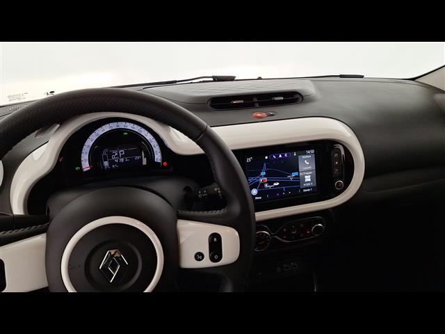RENAULT Twingo 00973353_VO38023732