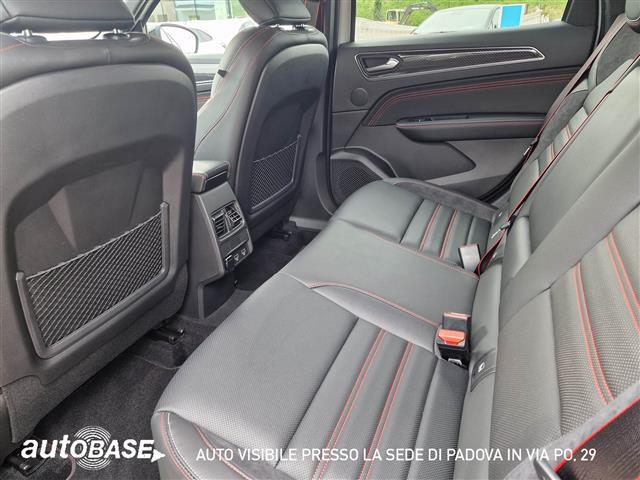 RENAULT Arkana 01094983_VO38013498