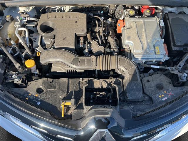 RENAULT Captur 05257777_VO38013034