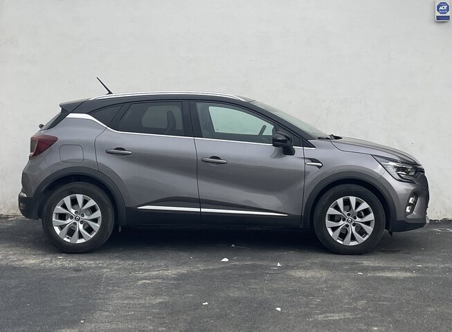 Outside Captur  Gris
