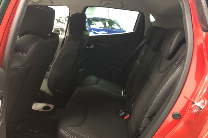 Inside Clio  Rojo Deseo