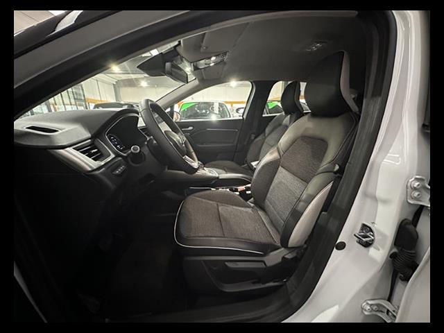 RENAULT Captur 00012090_VO38023184