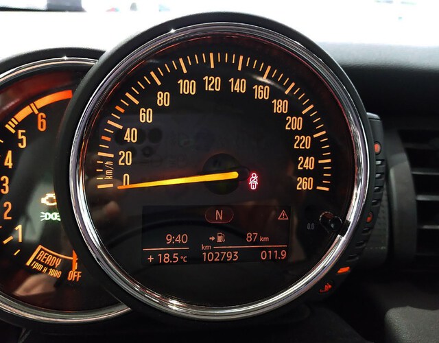 Inside  R56 Diesel  Marfil
