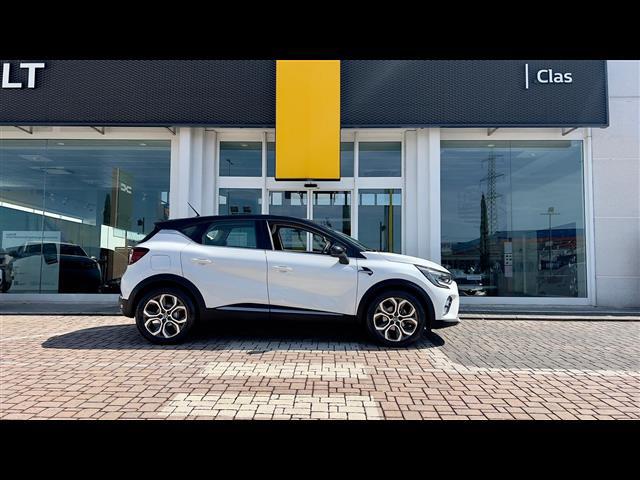 RENAULT Captur 05922142_VO38013080