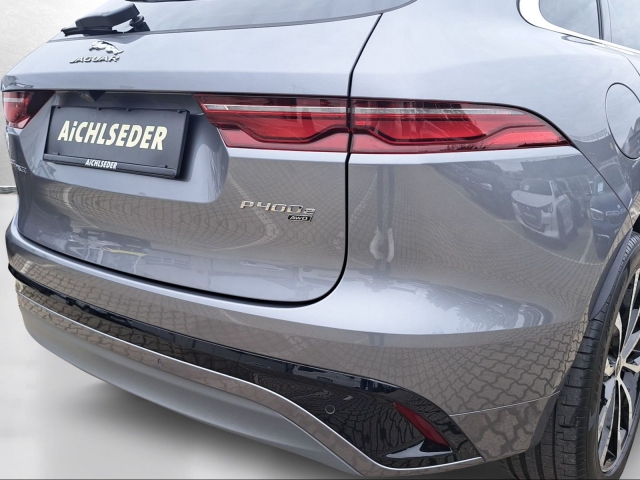 Außenausstattung F-Pace Eiger Grey Metallic grau