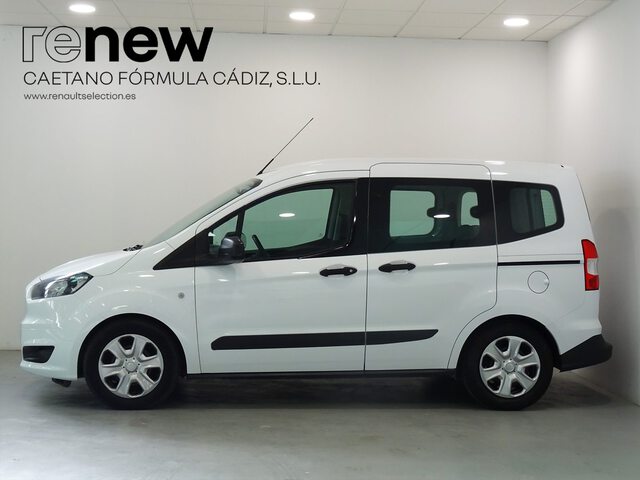 Outside Tourneo Courier Diesel  BLANCO