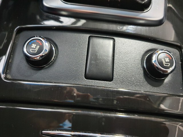 Inside QX70 Diesel  Black Obsidian