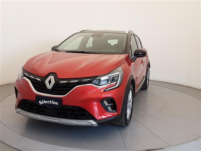 RENAULT Captur 04703789_VO38013034