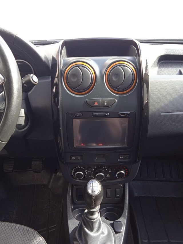 Inside Duster Diesel  Gris Cometa