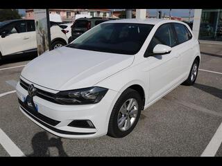 VOLKSWAGEN Polo VI 2017 00552618_VO38013066