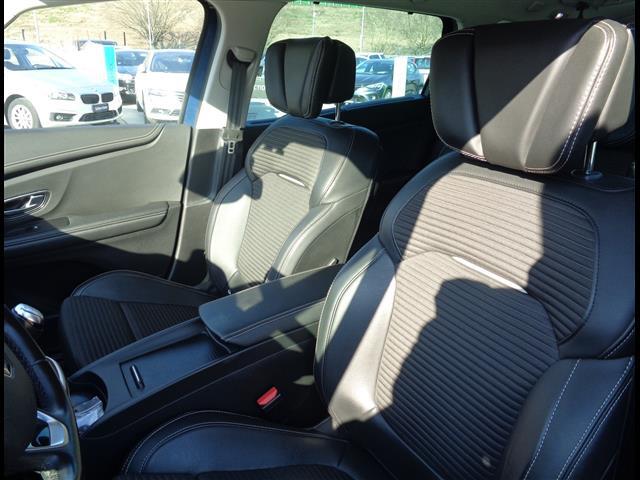 RENAULT Grand Scenic 01091320_VO38013498