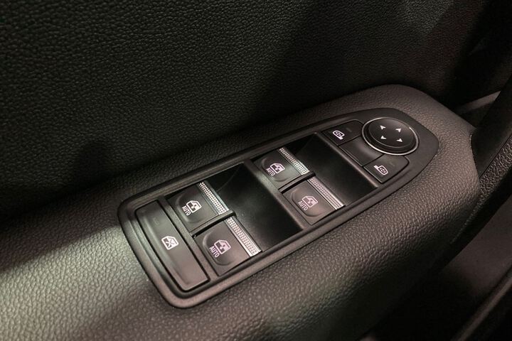 Inside Captur  Azul Rayo con techo 