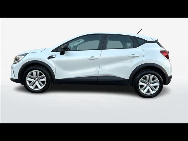 RENAULT Captur 03448860_VO38013139
