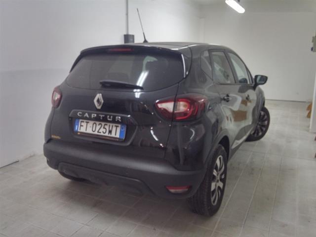 RENAULT Captur I 2017 00006447_VO38033579