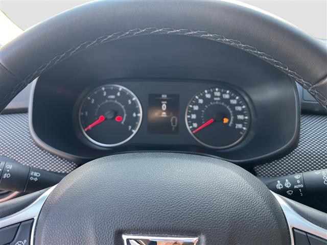DACIA Sandero 05258369_VO38013034