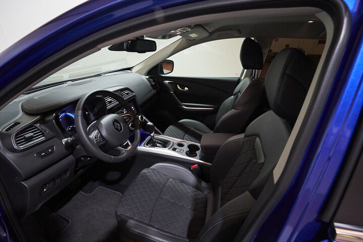 Inside Kadjar Diesel  Azul Rayo