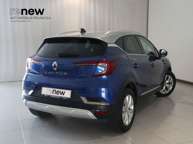 Outside Captur  AZUL