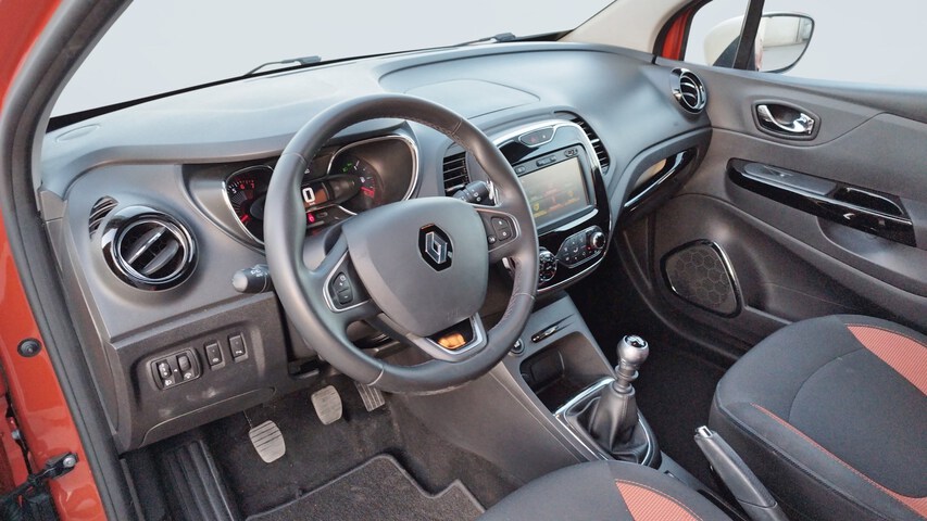 Inside Captur  NARANJA