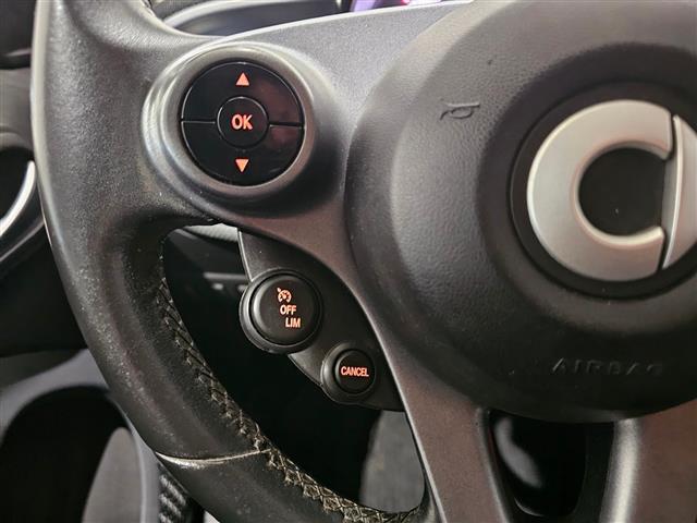 SMART Forfour 02416165_VO38013170