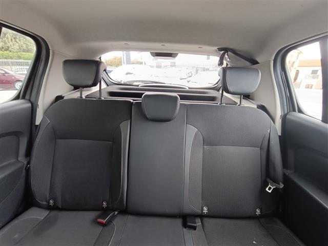 DACIA Sandero  Stepway 05890523_VO38013080