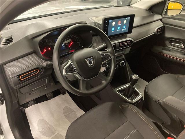 DACIA Sandero Stepway III 2021 00014732_VO38013022