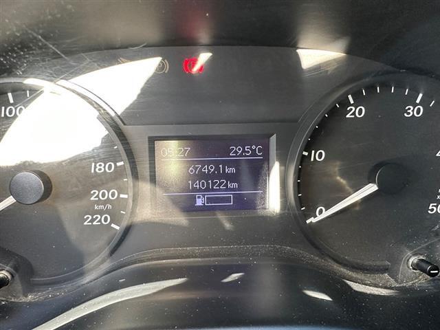 MERCEDES Vito 03277522_VO38043894