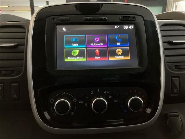 RENAULT Trafic 27 2019 00984766_VO38023207