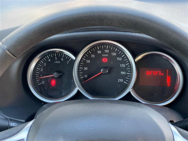 DACIA Sandero 05859690_VO38013080